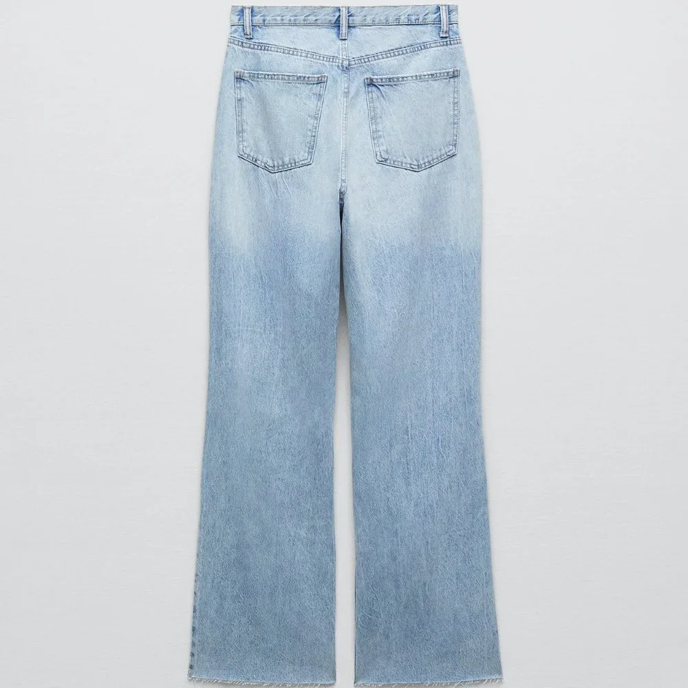 ZARA  WIDE LEG FULL LENGTH RIPPED JEANS - Picture 4 of 4